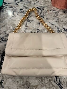 Marc Jacobs ivory marshmallow leather Shoulder Bag nwot pillow